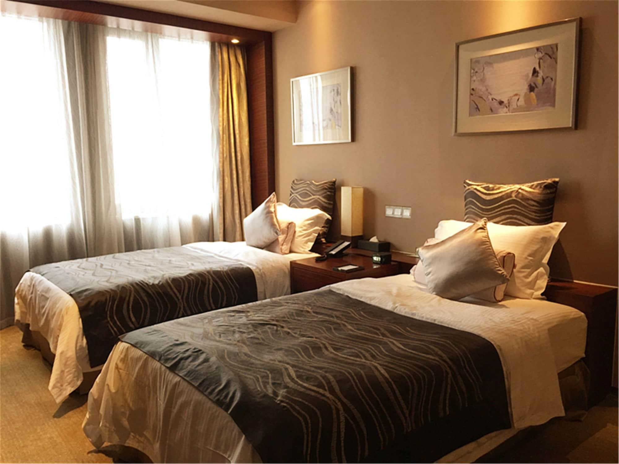 Ramada Plaza By Wyndham Shanghai Caohejing Hotel المظهر الخارجي الصورة