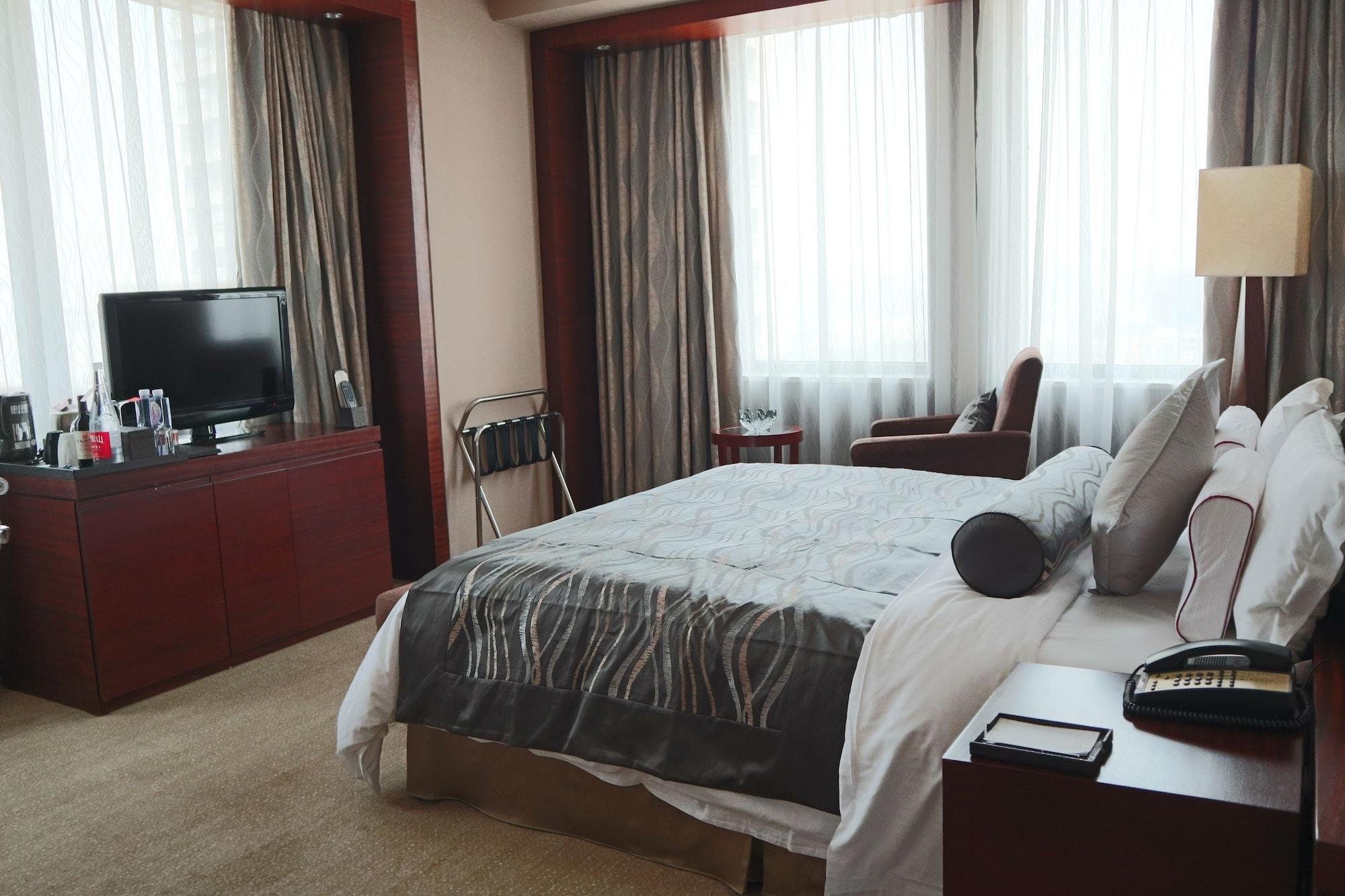 Ramada Plaza By Wyndham Shanghai Caohejing Hotel المظهر الخارجي الصورة