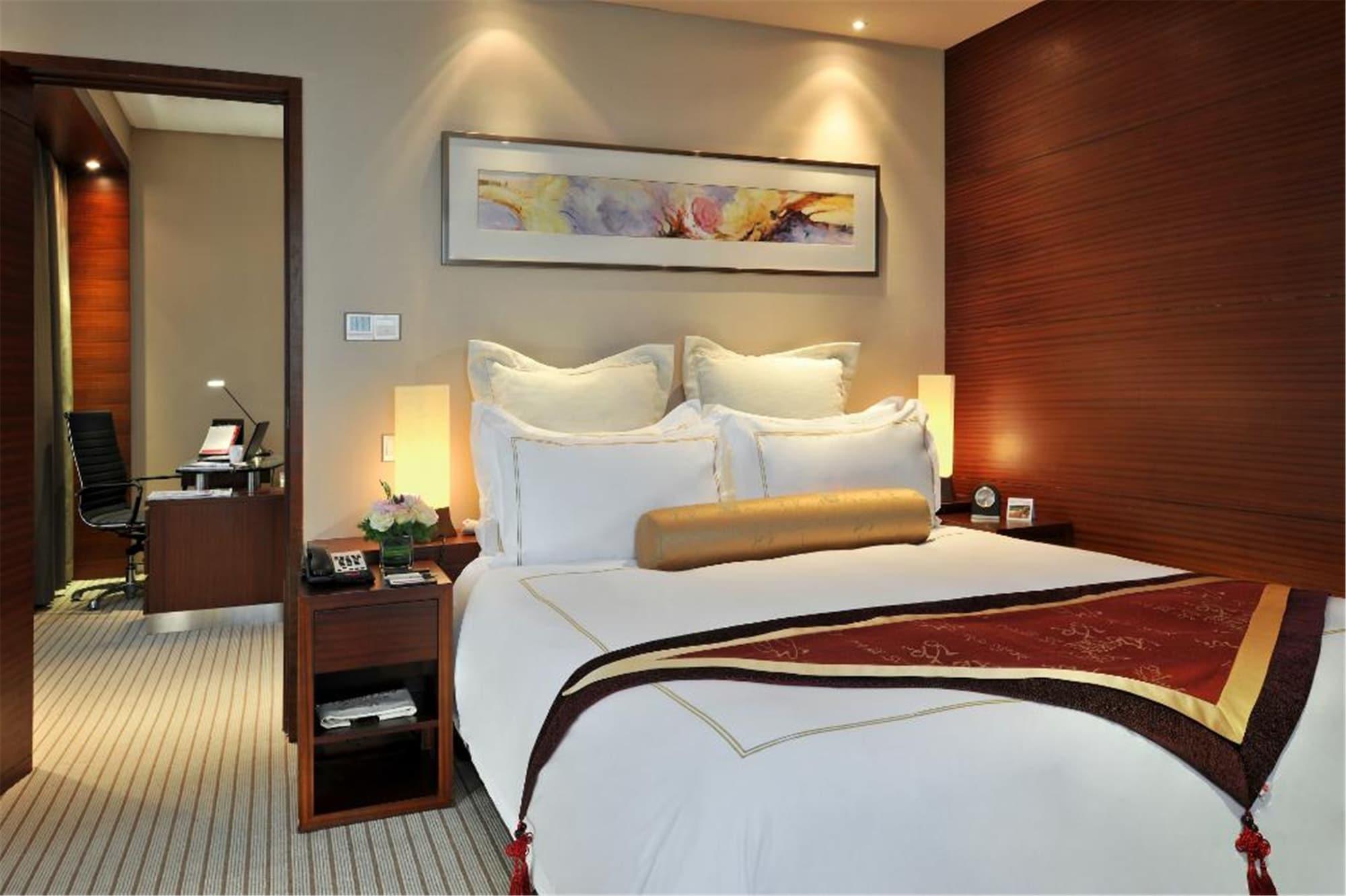 Ramada Plaza By Wyndham Shanghai Caohejing Hotel المظهر الخارجي الصورة