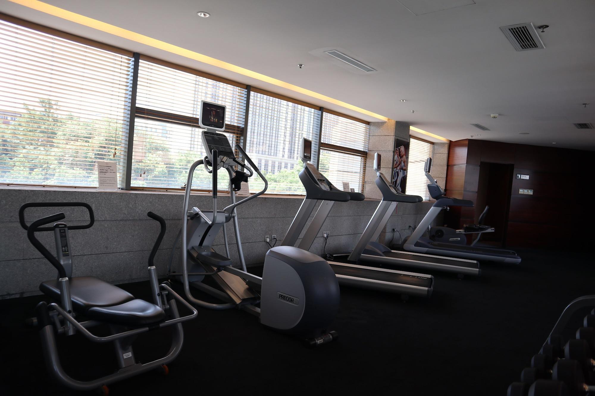 Ramada Plaza By Wyndham Shanghai Caohejing Hotel المظهر الخارجي الصورة