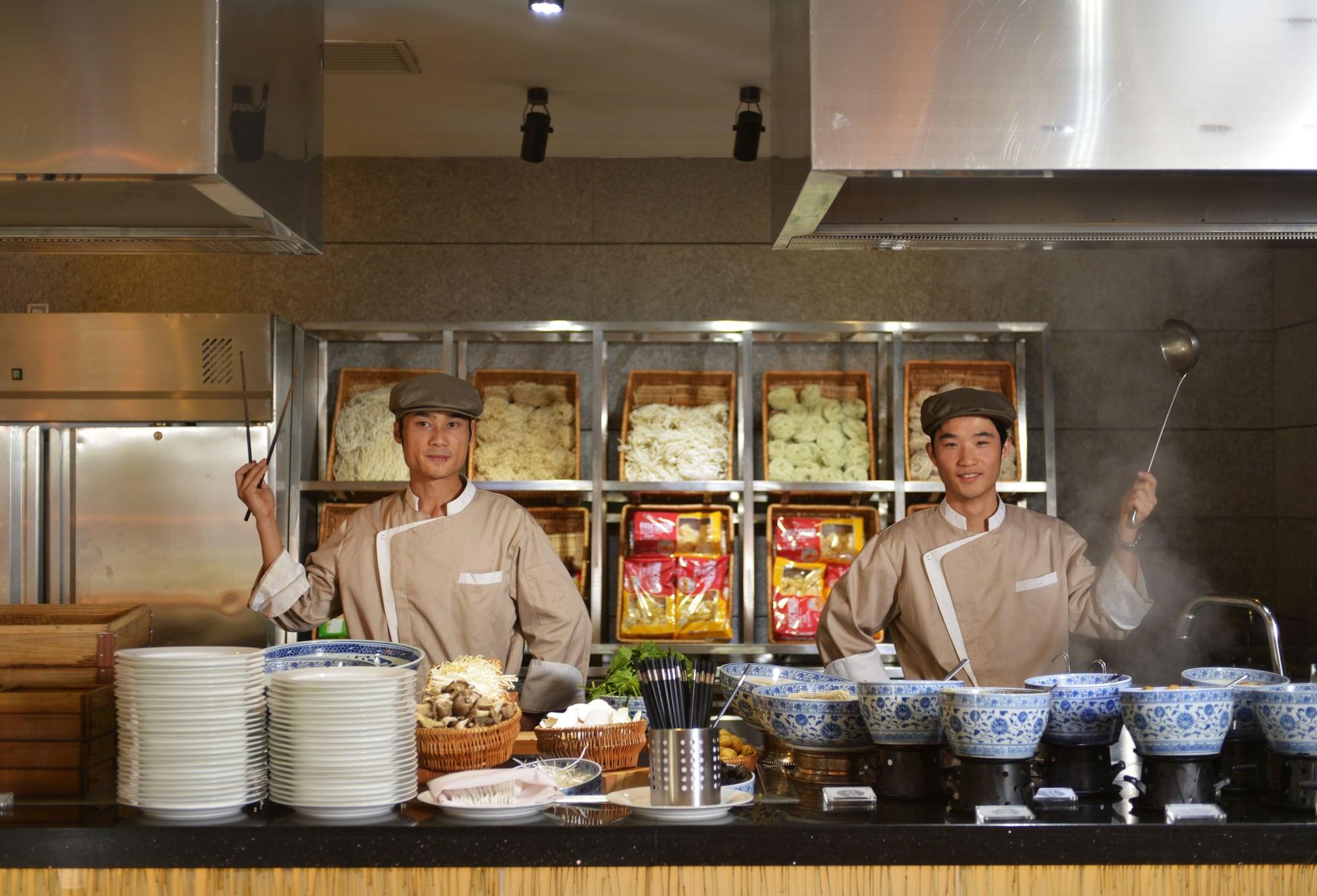 Ramada Plaza By Wyndham Shanghai Caohejing Hotel المظهر الخارجي الصورة