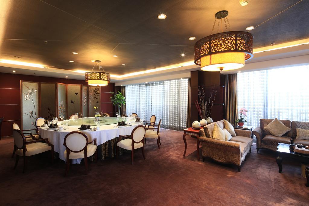 Ramada Plaza By Wyndham Shanghai Caohejing Hotel المظهر الخارجي الصورة