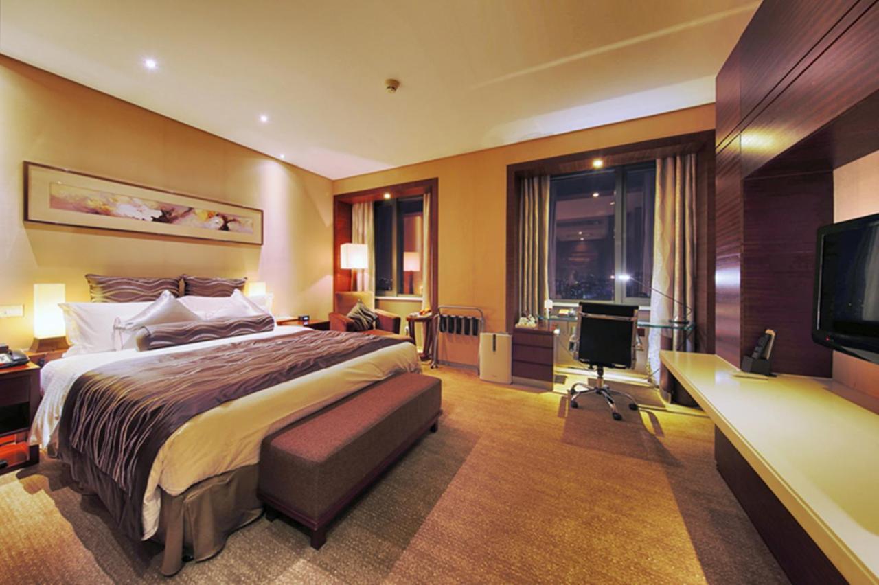 Ramada Plaza By Wyndham Shanghai Caohejing Hotel المظهر الخارجي الصورة